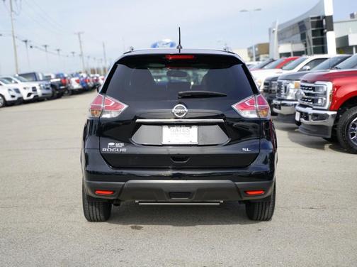 2015 Nissan Rogue SL