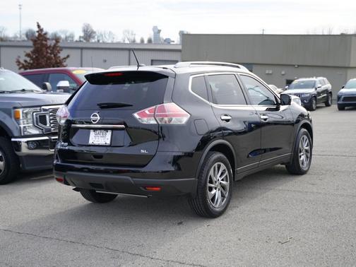 2015 Nissan Rogue SL