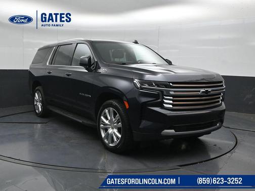 Dark Ash Metallic 2022 Chevrolet Suburban 4WD High Country