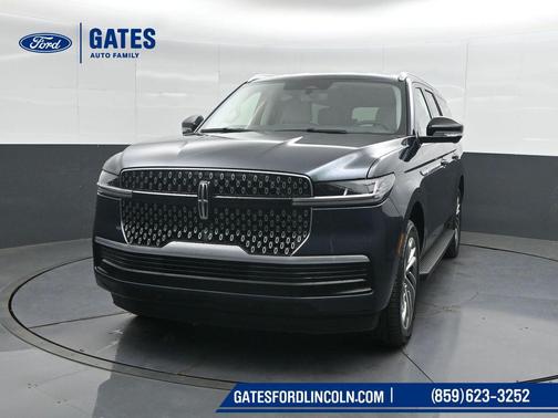 Flight Blue Metallic Clearcoat 2026 Lincoln Navigator Premiere