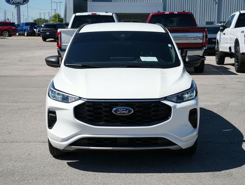 Star White Metallic Tri-Coat 2023 Ford Escape ST-Line