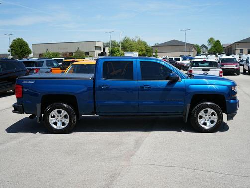 Deep Ocean Blue Metallic 2018 Chevrolet Silverado 1500 2LT