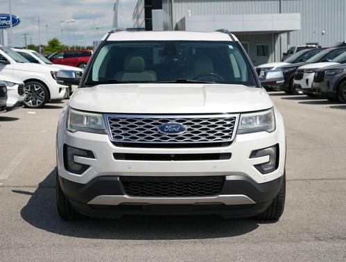 White Platinum Clearcoat Metallic 2017 Ford Explorer Platinum