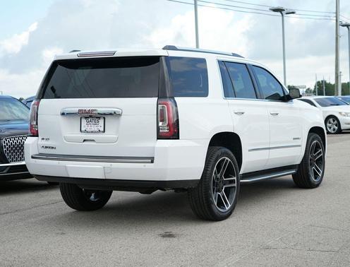 Summit White 2019 GMC Yukon Denali