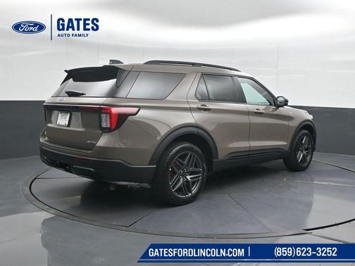 Marsh Gray 2026 Ford Explorer ST-Line