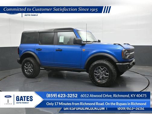 Velocity Blue Metallic 2025 Ford Bronco Badlands SUV