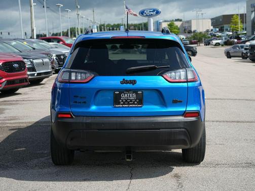 Hydro Blue Pearlcoat 2021 Jeep Cherokee Altitude