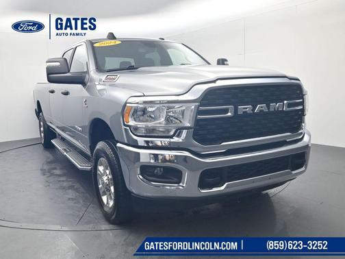 Billet Silver Metallic Clearcoat 2024 RAM 3500 Big Horn Crew Cab 4x4 8' Box