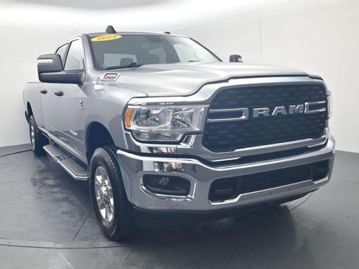 Billet Silver Metallic Clearcoat 2024 RAM 3500 Big Horn Crew Cab 4x4 8' Box