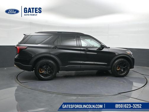 Agate Black Metallic 2026 Ford Explorer Tremor