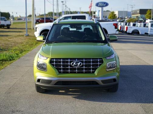2021 Hyundai VENUE SEL