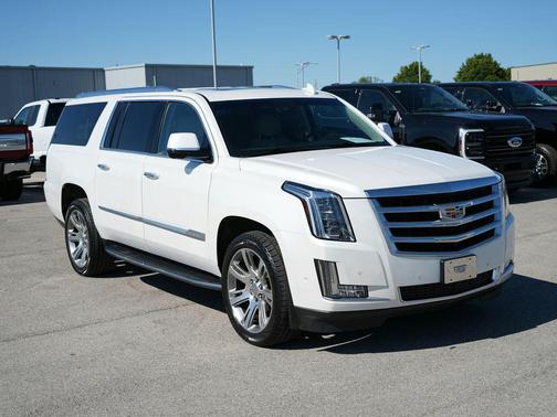 Crystal White Tricoat 2019 Cadillac Escalade ESV Luxury