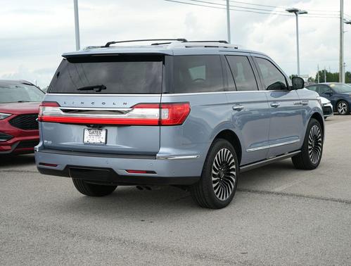 Crystal Blue Metallic 2019 Lincoln Navigator Black Label