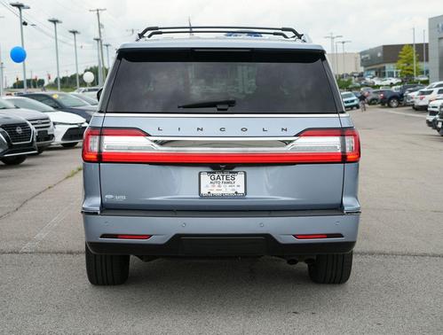 Crystal Blue Metallic 2019 Lincoln Navigator Black Label
