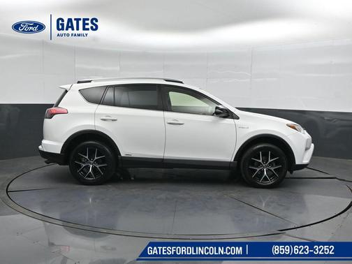 Super White 2018 Toyota RAV4 Hybrid SE