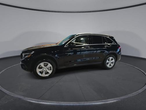2017 Mercedes-Benz GLC 300 Base 4MATIC