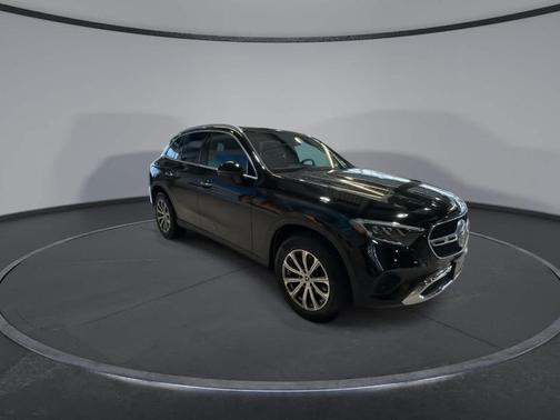 2026 Mercedes-Benz GLC 300 Base 4MATIC