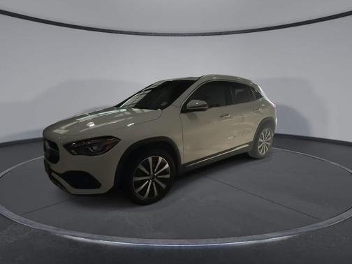 2022 Mercedes-Benz GLA 250 Base 4MATIC