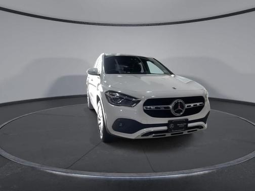 2022 Mercedes-Benz GLA 250 Base 4MATIC