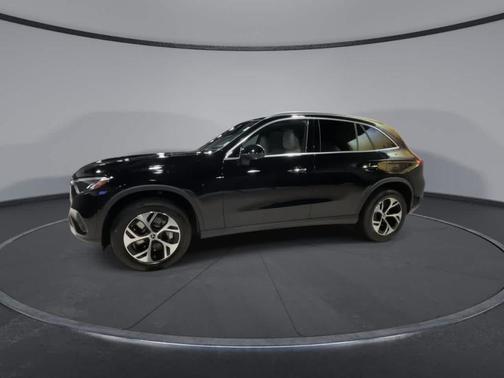 2025 Mercedes-Benz GLC 350e Base 4MATIC