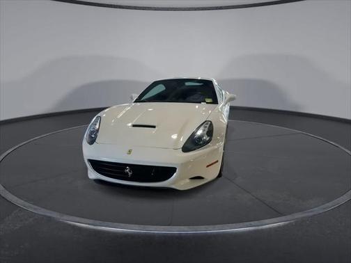 2012 Ferrari California Base
