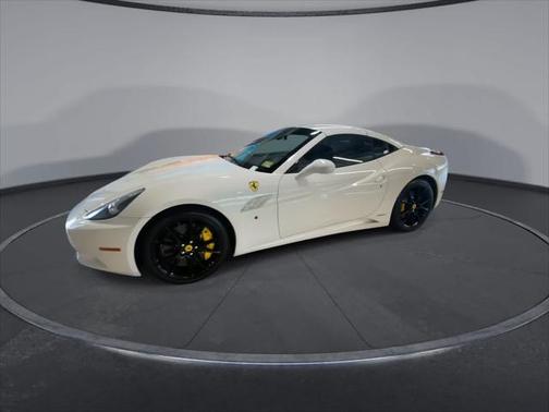 2012 Ferrari California Base