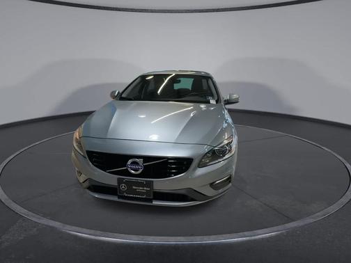 Silver 2017 Volvo S60 T5 Dynamic