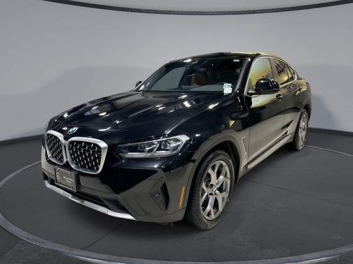 2022 BMW X4 xDrive30i