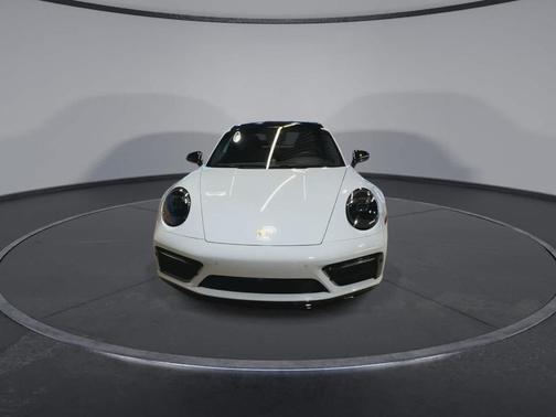 2024 Porsche 911 Carrera GTS