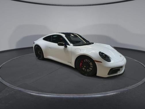 2024 Porsche 911 Carrera GTS
