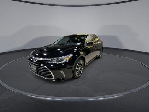 2016 Toyota Avalon Hybrid XLE Plus