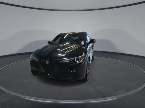 Vulcano Black Metallic 2022 Alfa Romeo Stelvio Veloce