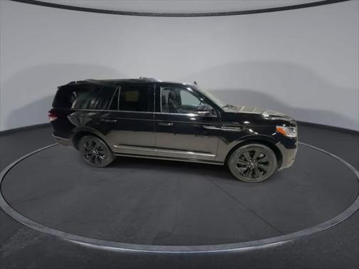 2023 Lincoln Navigator L Reserve