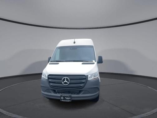 2024 Mercedes-Benz Sprinter 2500 Standard Roof 4-Cyl Diesel