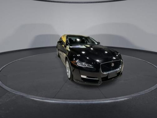 2016 Jaguar XJ XJ R-Sport