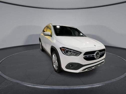 2022 Mercedes-Benz GLA 250 Base 4MATIC