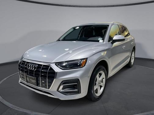 2022 Audi Q5 40 Premium
