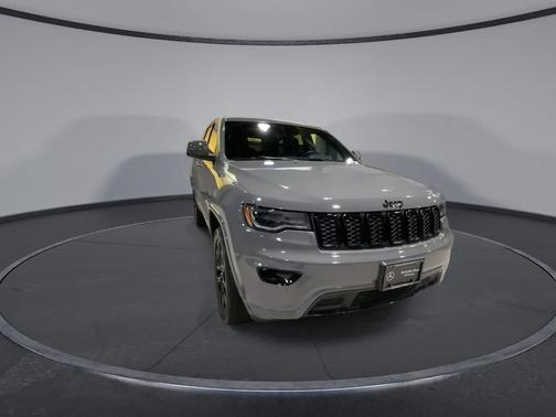 2022 Jeep Grand Cherokee WK Laredo