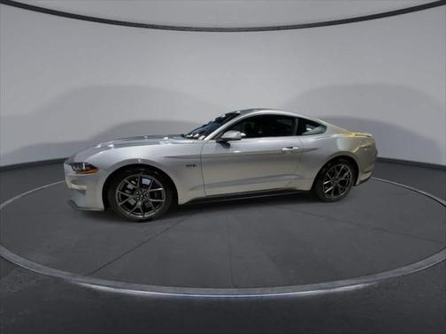 2021 Ford Mustang EcoBoost