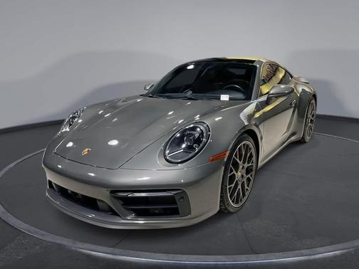 2020 Porsche 911 Carrera 4S