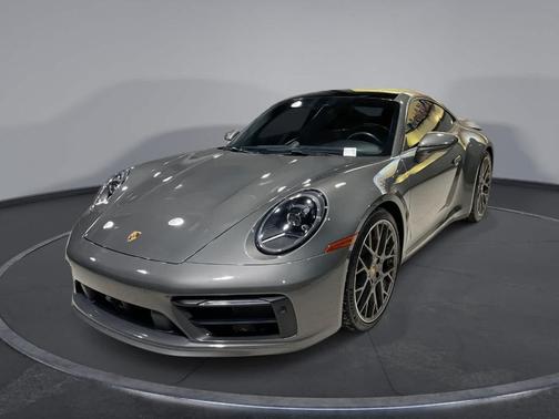 2020 Porsche 911 Carrera 4S