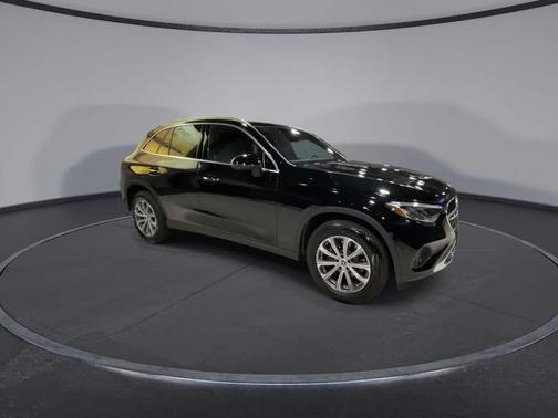 2025 Mercedes-Benz GLC 300 Base 4MATIC