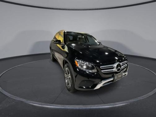 2019 Mercedes-Benz GLC 300 Base 4MATIC