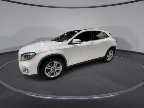 2020 Mercedes-Benz GLA 250 Base 4MATIC