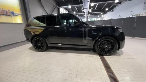 2023 Land Rover Range Rover P530 SE