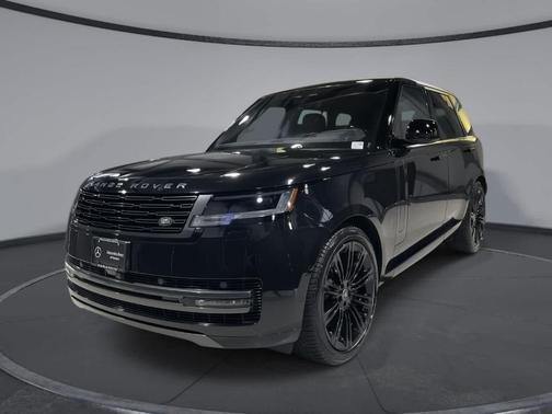2023 Land Rover Range Rover P530 SE