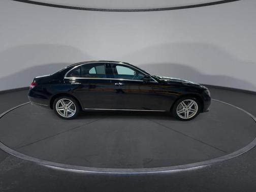 2017 Mercedes-Benz E-Class E 300