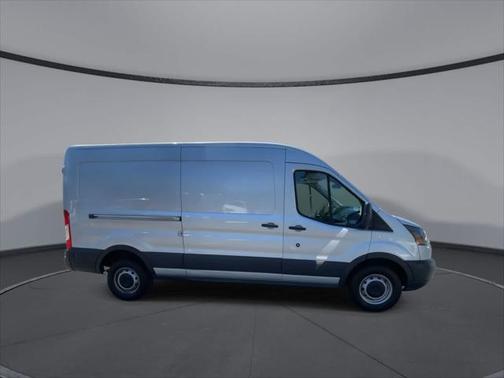 2015 Ford Transit-250 148 WB Medium Roof Cargo