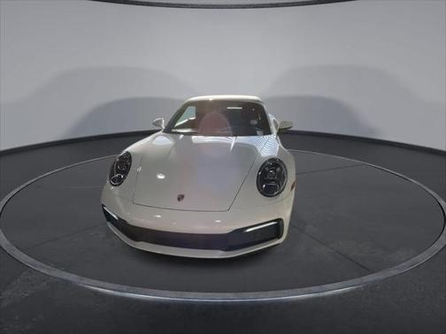 2020 Porsche 911 Carrera