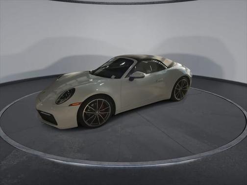 2020 Porsche 911 Carrera